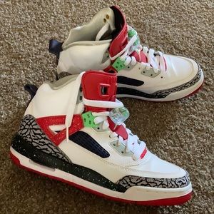 Air Jordan Boys Shoes